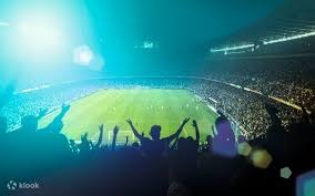 年轻奥尼尔隔扣乔丹，直接扣趴下了，太狠了